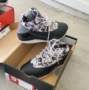 Jordan Prime Flight size 9.5